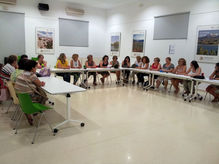 Nueva presidenta y junta directiva en la Federación de Asociaciones de Mujeres de la Comarca de Guadix “Sulayr”