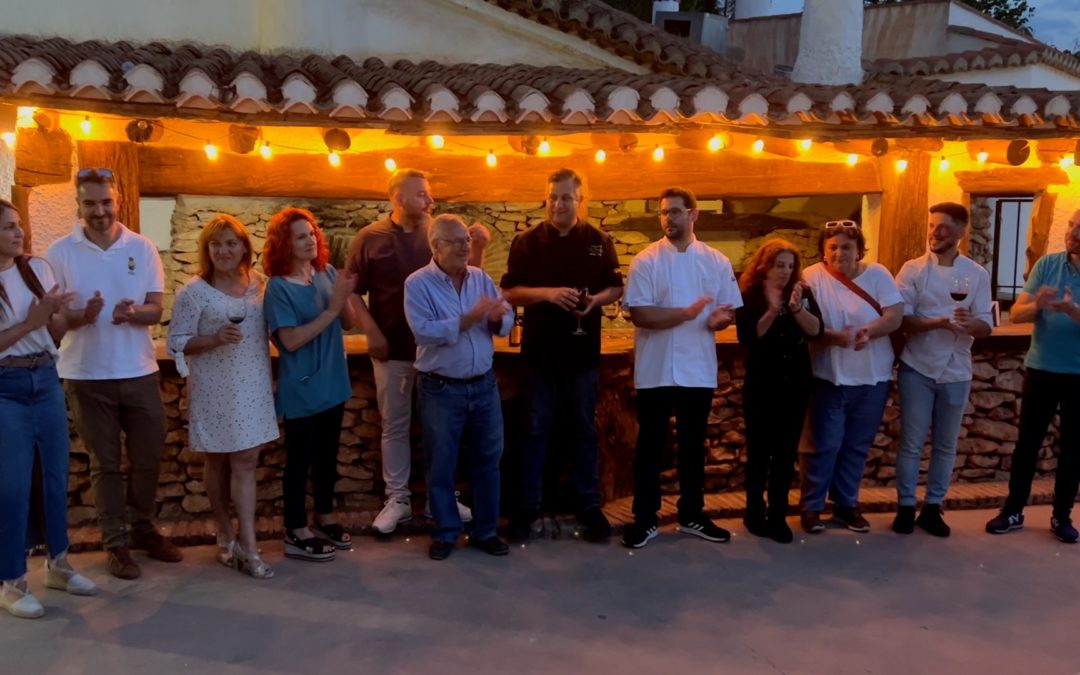 Jornada profesional del CIT: “Turismo Gastronómico y enoturismo”, celebrada en el complejo Cuevas del Tío Tobas en Alcudia de Guadix.